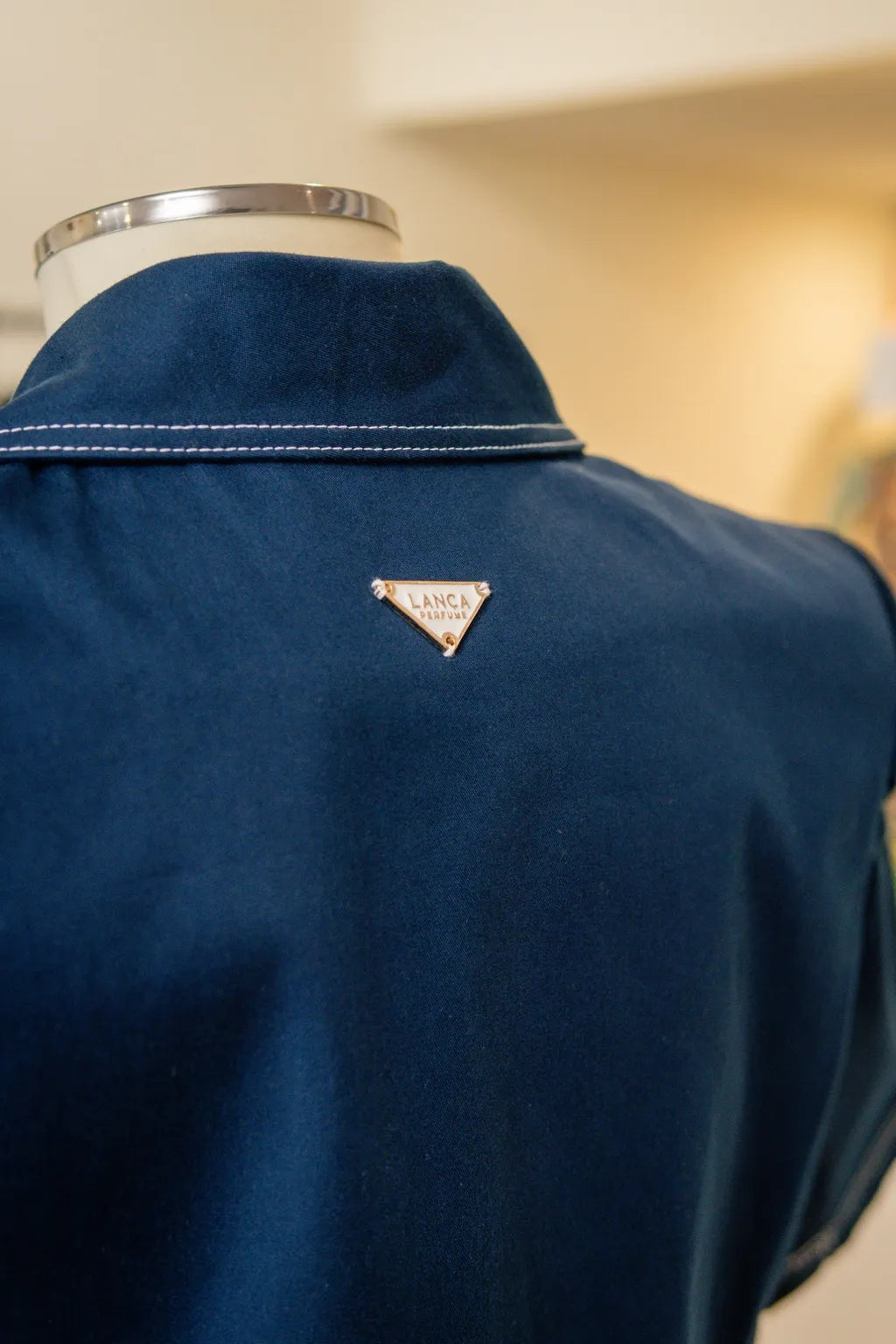 Blazer manga curta - Lança perfume