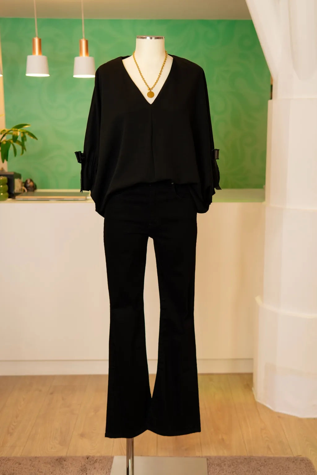 Camisola laço oversized black - Dixie