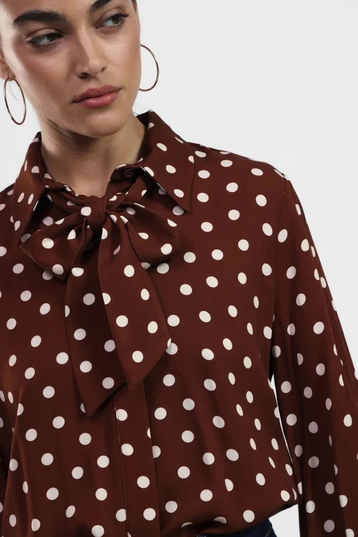 Camisa de bolinhas com laço - Dixie