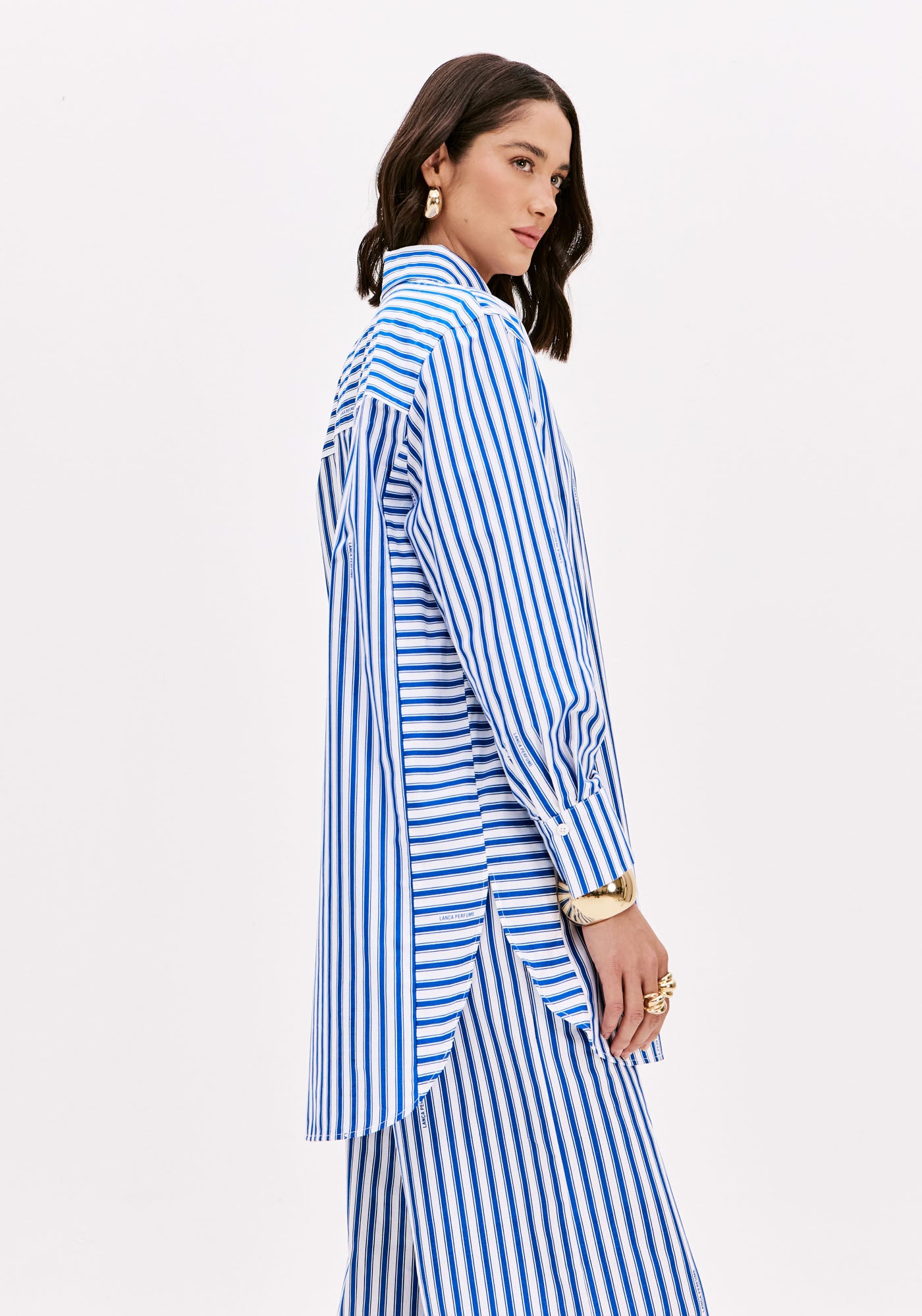 Blusa Pinstripe Bic - Lança perfume