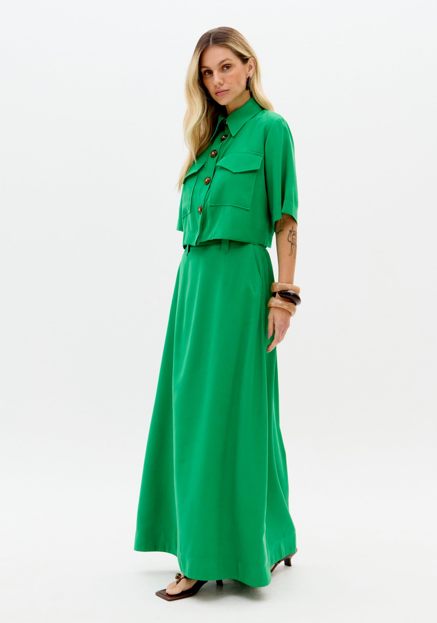 Saia Maxi Verde com Fenda - Lança Perfume