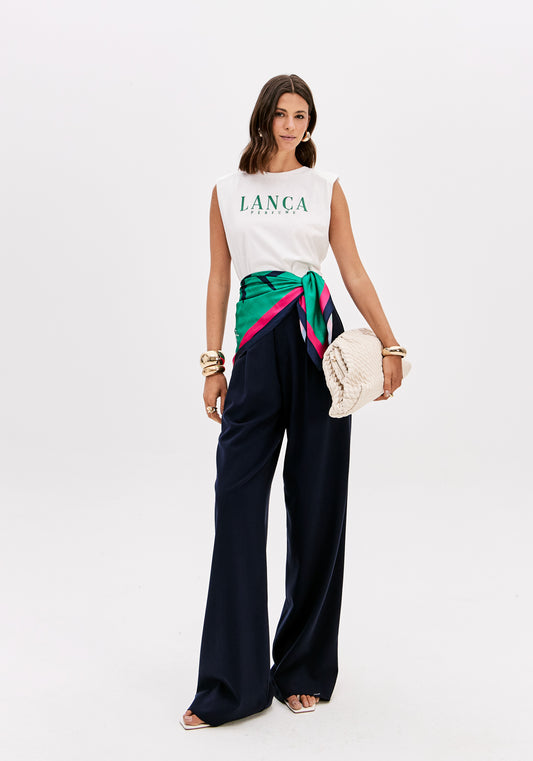 T- shirt com lenço  - Lança perfume