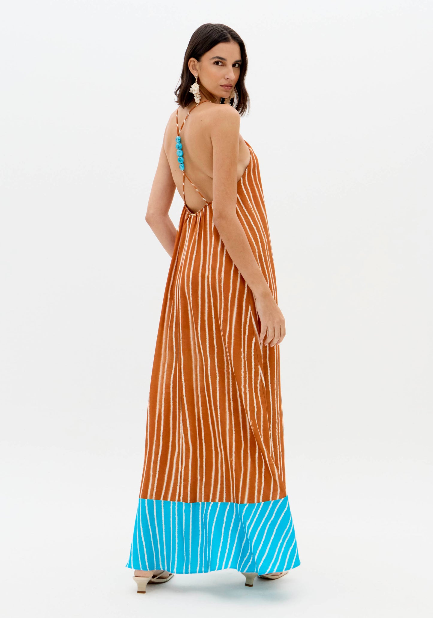Vestido Maxi Riscas Laranja Barra Turquesa - Lança Perfume