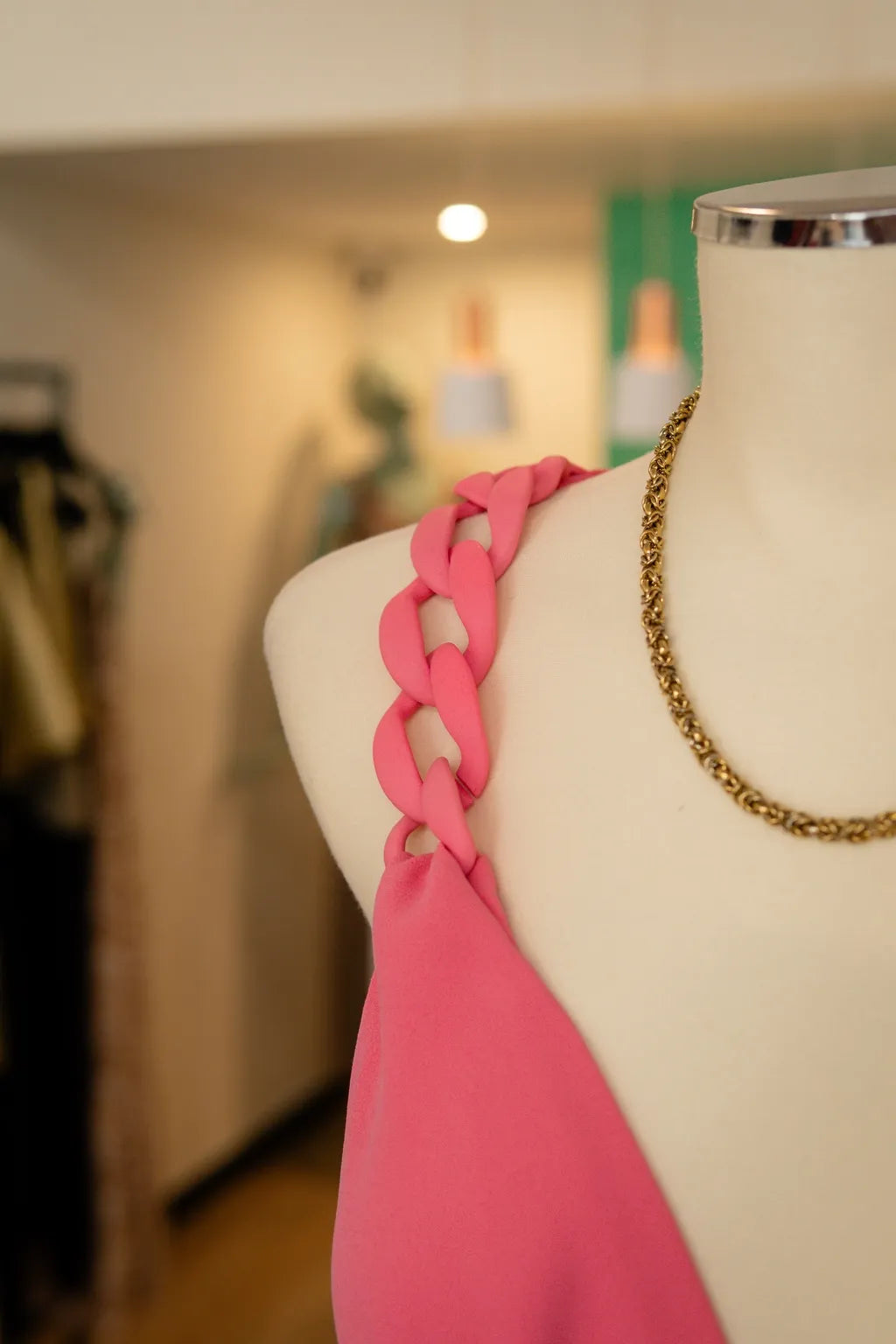 Vestido cadenas - Lança Perfume