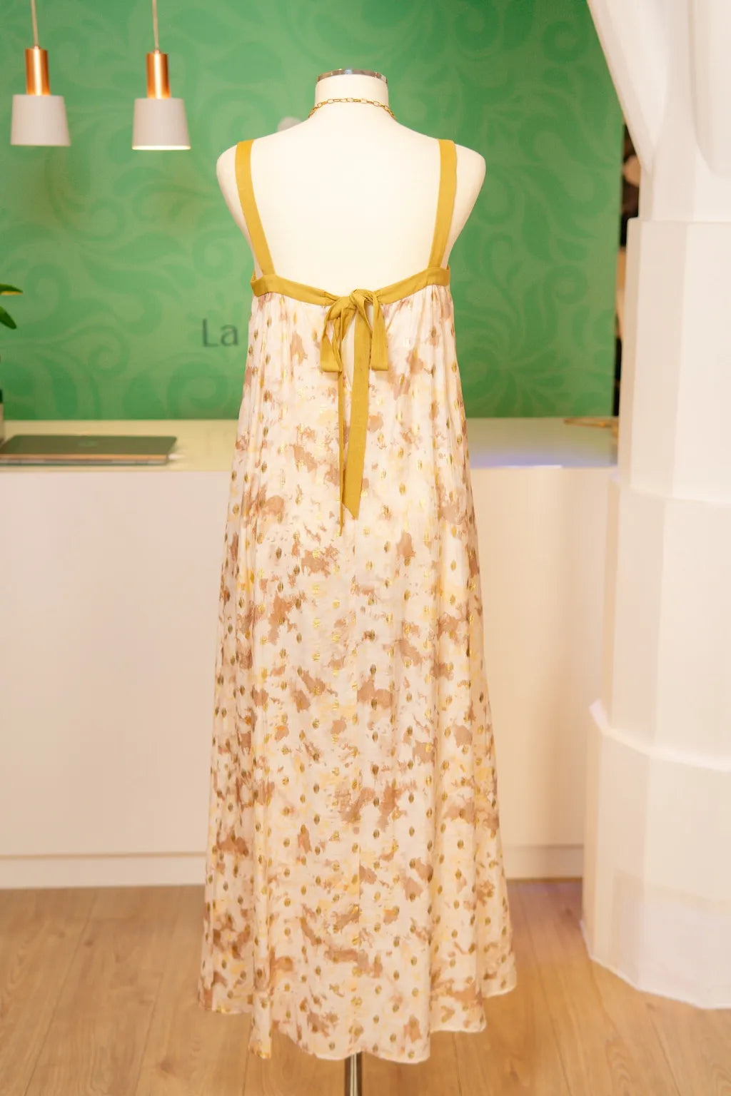 Vestido Thandie Castanho- Traffic People