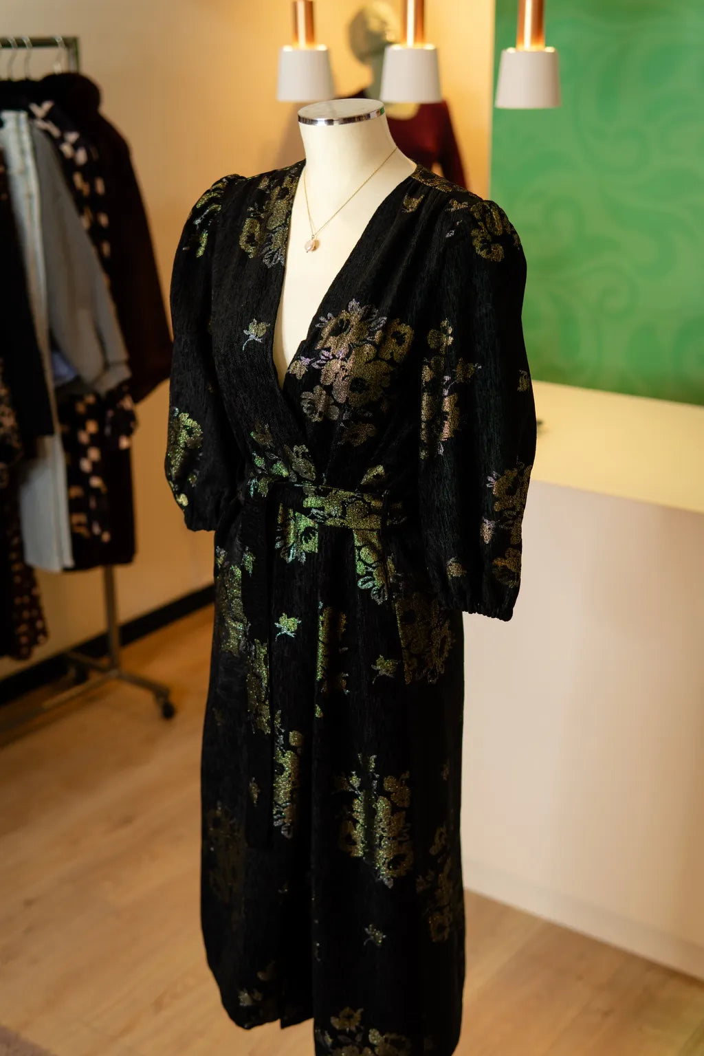 Duster kimono Preto/ Dourado - Tpeople