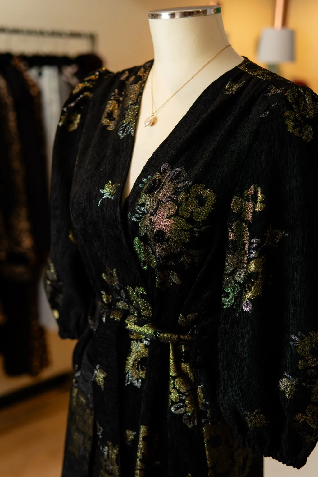 Duster kimono Preto/ Dourado - Tpeople