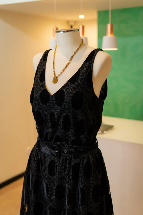 Valerie Top - Traffic People