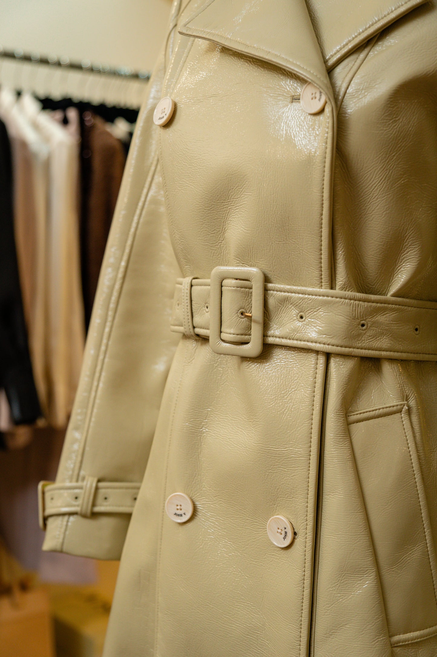 Lisana tranch coat - Josh V