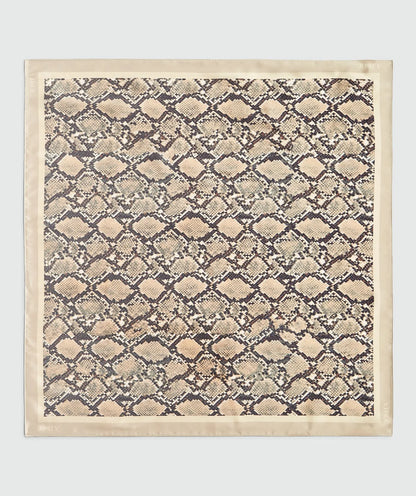 Desie Scarf - Josh V