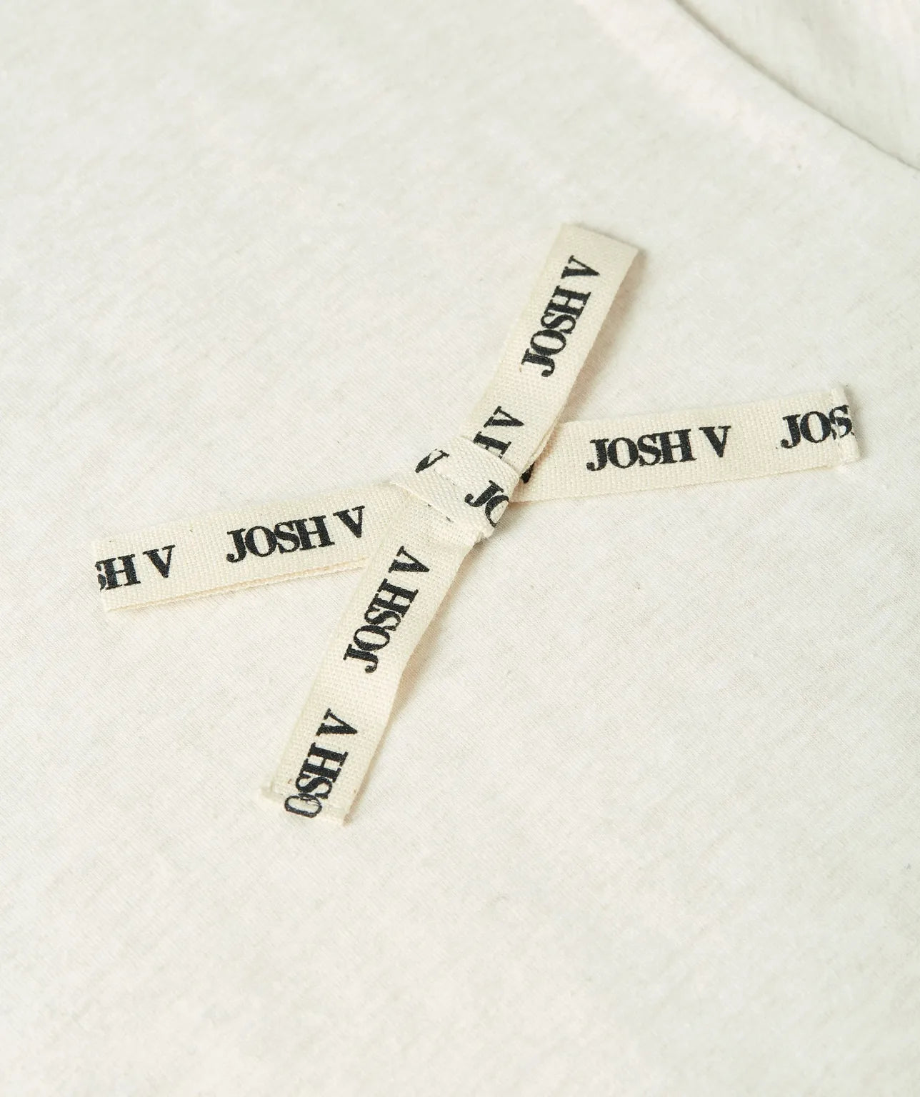 DORIE BOW T-shirt - Josh V