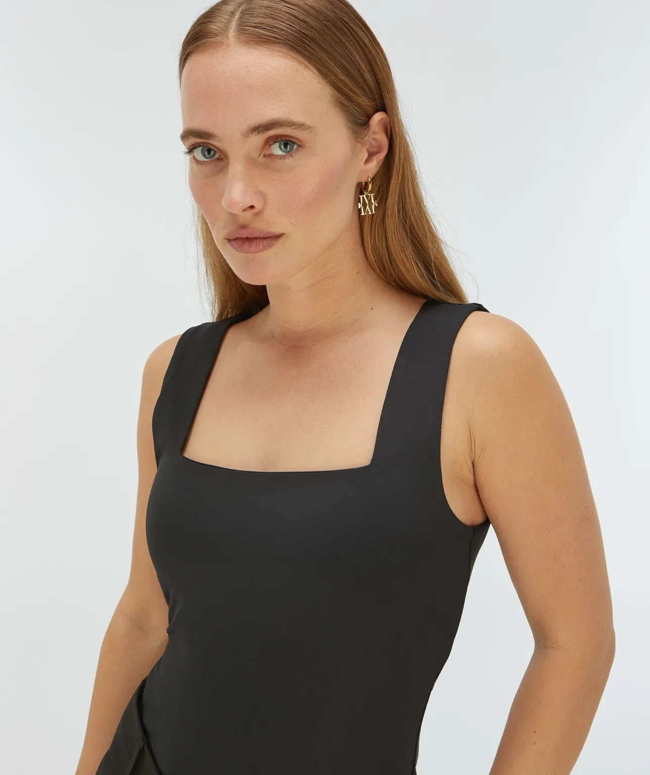 Linde Top Black - Josh V New