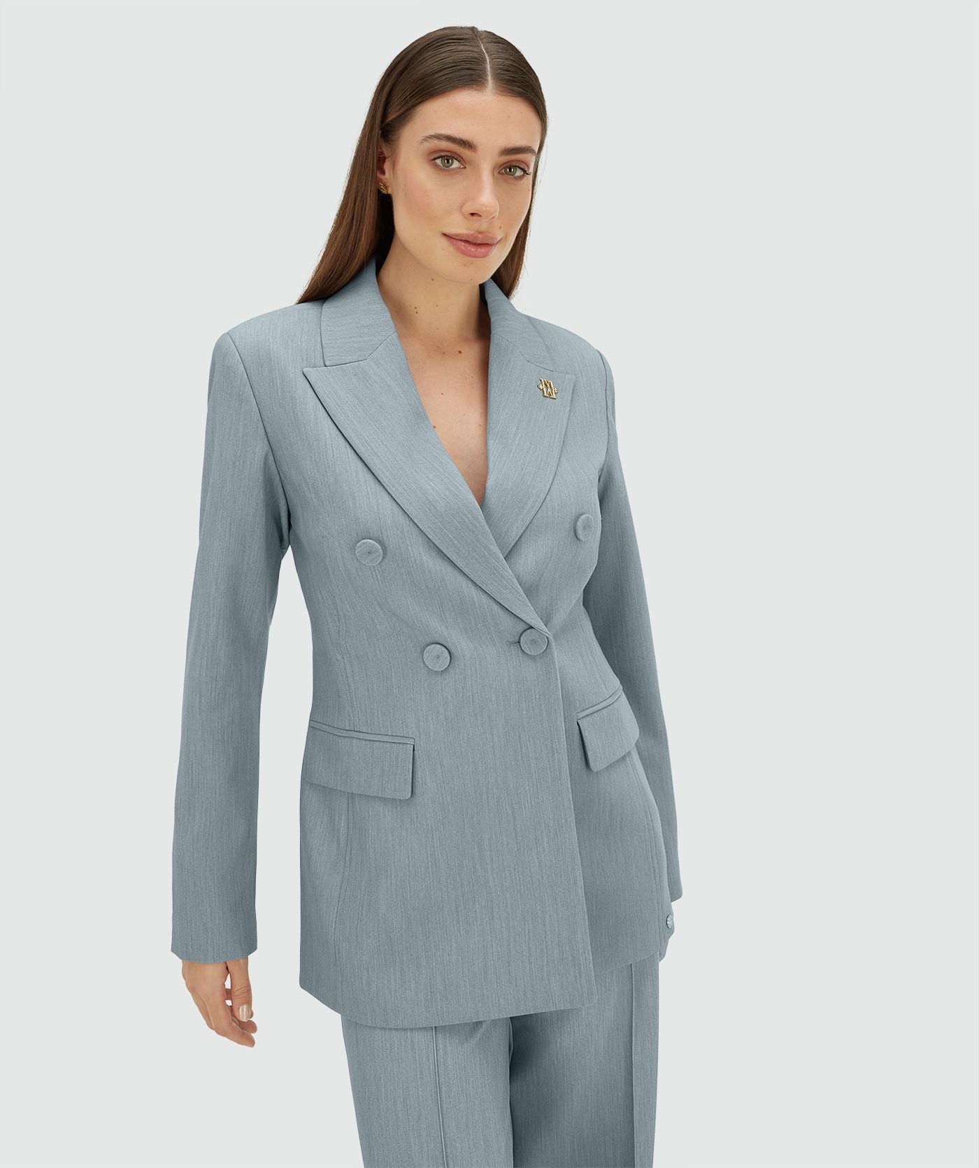 Image 48: Model draagt een fitted blazer in de kleur Sky Blue Melange