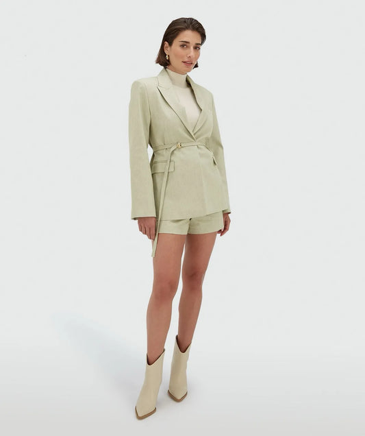 Lola Blazer - Josh V