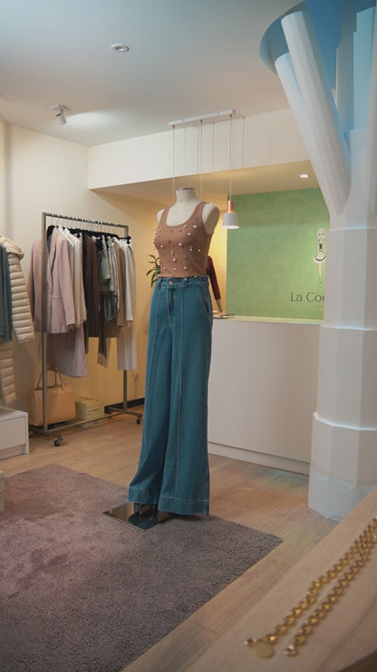 Top com aplicações camel - Lança perfume