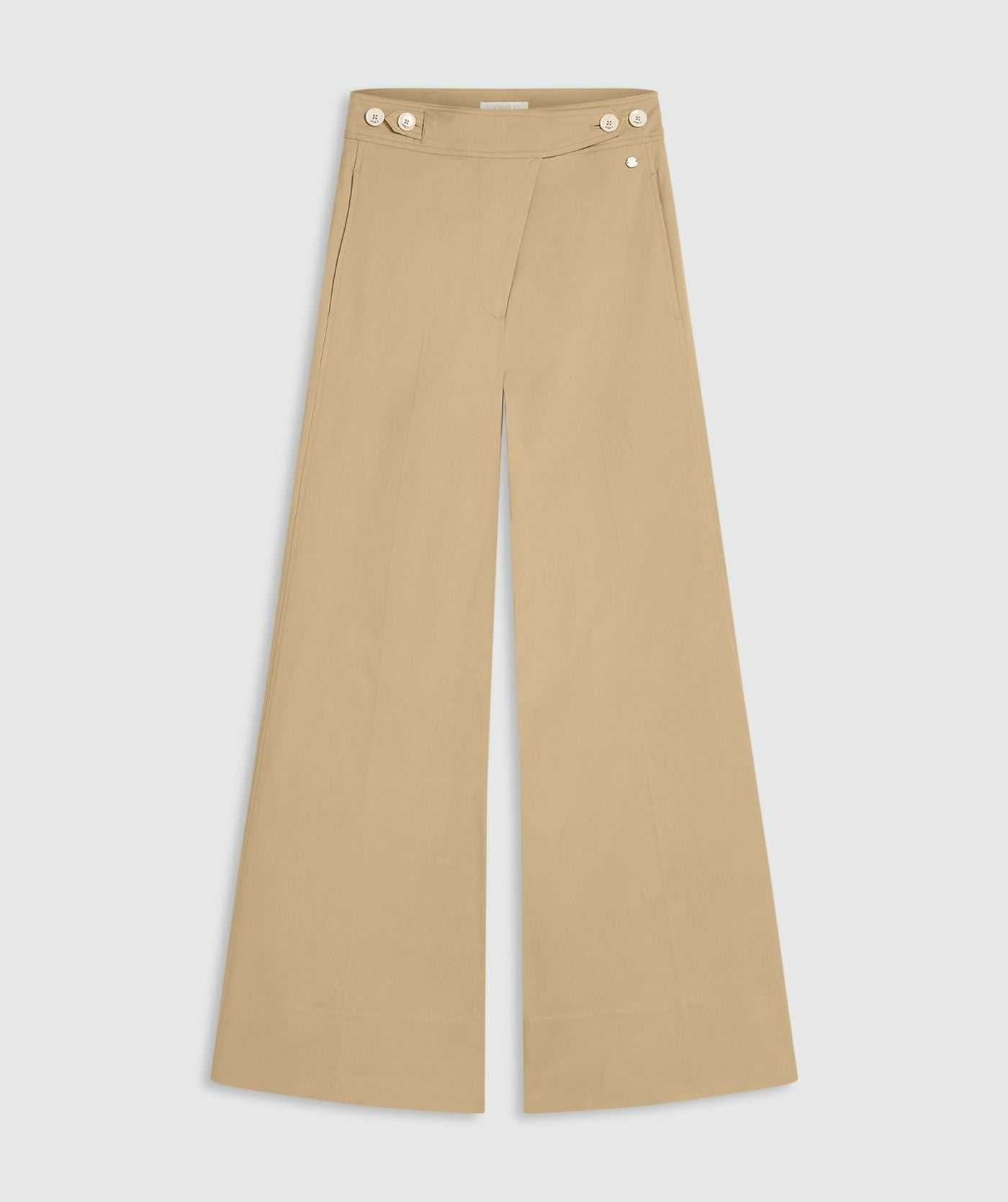 Image 6: Een mid rise wide leg pantalon in de kleur Light Camel, voorzien van verstelbare knopen in de tailleband, weergegeven op een lichtgrijze achtergrond